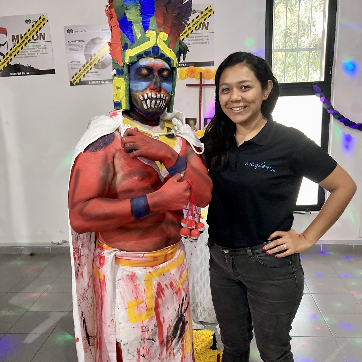 GrupoCimarron1's tweet photo. Esta temporada demostramos nuestra creatividad con diversión e increíbles disfraces 🎃🧟‍♀️🧙‍♂️☠️ | #SiempreEnLaCima https://t.co/LsWF2qBgVm