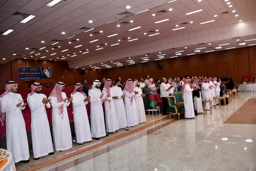 مدارس الملك عبد العزيز النموذجية (الحساب الرسمي) tweet media