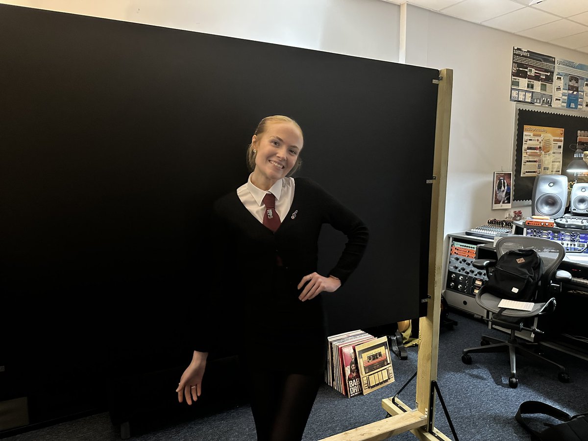 music_greenwood's tweet photo. Miss Honey has her chalkboard!!!!!! Well done Mr Brown!!! Multi-talented!!!!!! #matildajr @Greenwood_Acad https://t.co/EvRcdiJijY