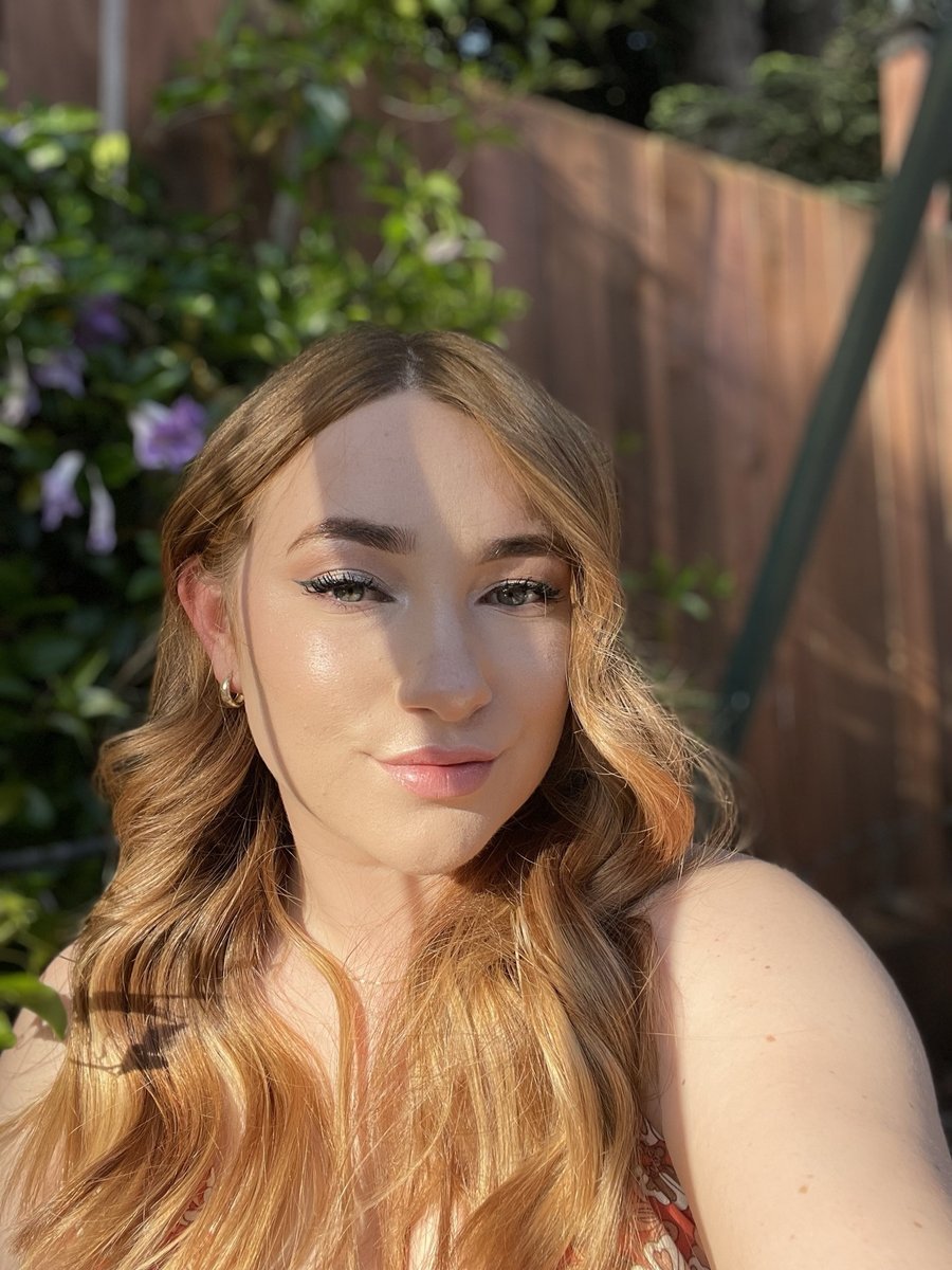 I am very open-minded and would love to chat with you! Don't be shy! 

Shoot me a message with any requests you may have! ⇒ mygirlfund.com/public/Peachez…