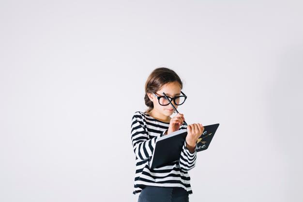 ClubsTops's tweet photo. Goal setting is very beneficial for kids. You can use the last day of the week to support them reflect on all their successes and help them make a list of the things they want to achieve next week.

#parenting #kidsactivities #treetopsclubs https://t.co/Q4cZW6VyaY