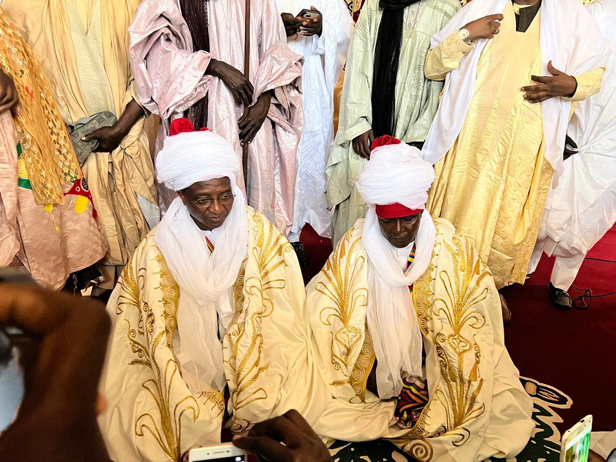NabilaAguele's tweet photo. Reflecting back to last weekend in #Kano - joined family & well-wishers to celebrate the turbaning of our uncle, Dr. Mansur Muhtar, following his appointment as the new Sarkin Bai of Kano (King Maker) & Council Member.
#ourheritage
#sarkinbai
#gidansarkinbai
(1/2) https://t.co/1Ax4GbZUHw