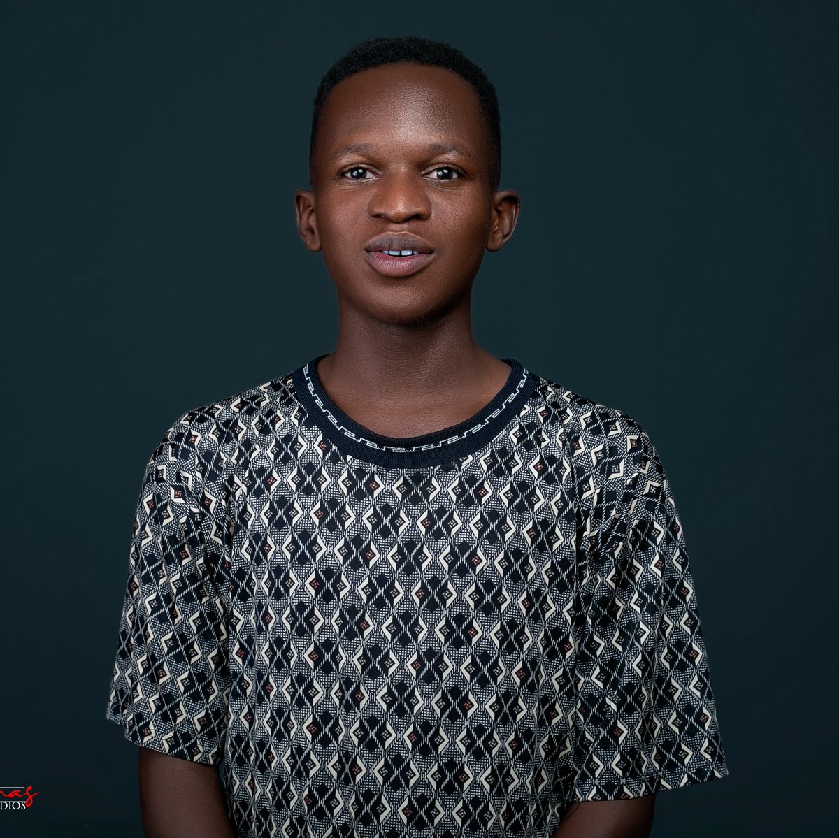 Agahkuti's tweet photo. #NewProfilePic https://t.co/veIYf09DrC