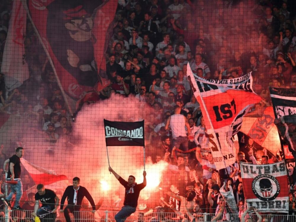 UltraLaminoz's tweet photo. Malheureusement une nouvelle défaite cette fois-ci à l'exterieur : 2-0 face au @FCBastage .
Les chants et les Ultras n'ont pas suffit pour aller tirer cette victoire, très beau match pour la part du @FCBastage .
Le prochain match sera le bon !

"Hala Laminoz" 🇮🇩👺 https://t.co/5Uyjm0B1lR