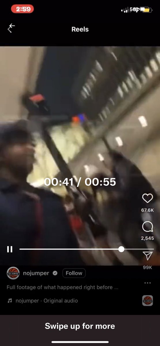 anthuerta512's tweet photo. @KPetty2u @gogo_powers @Manifestxxx I thought that too, but hommie appeared to have a red (maroon) shirt, not black https://t.co/2g8GJxaU6N