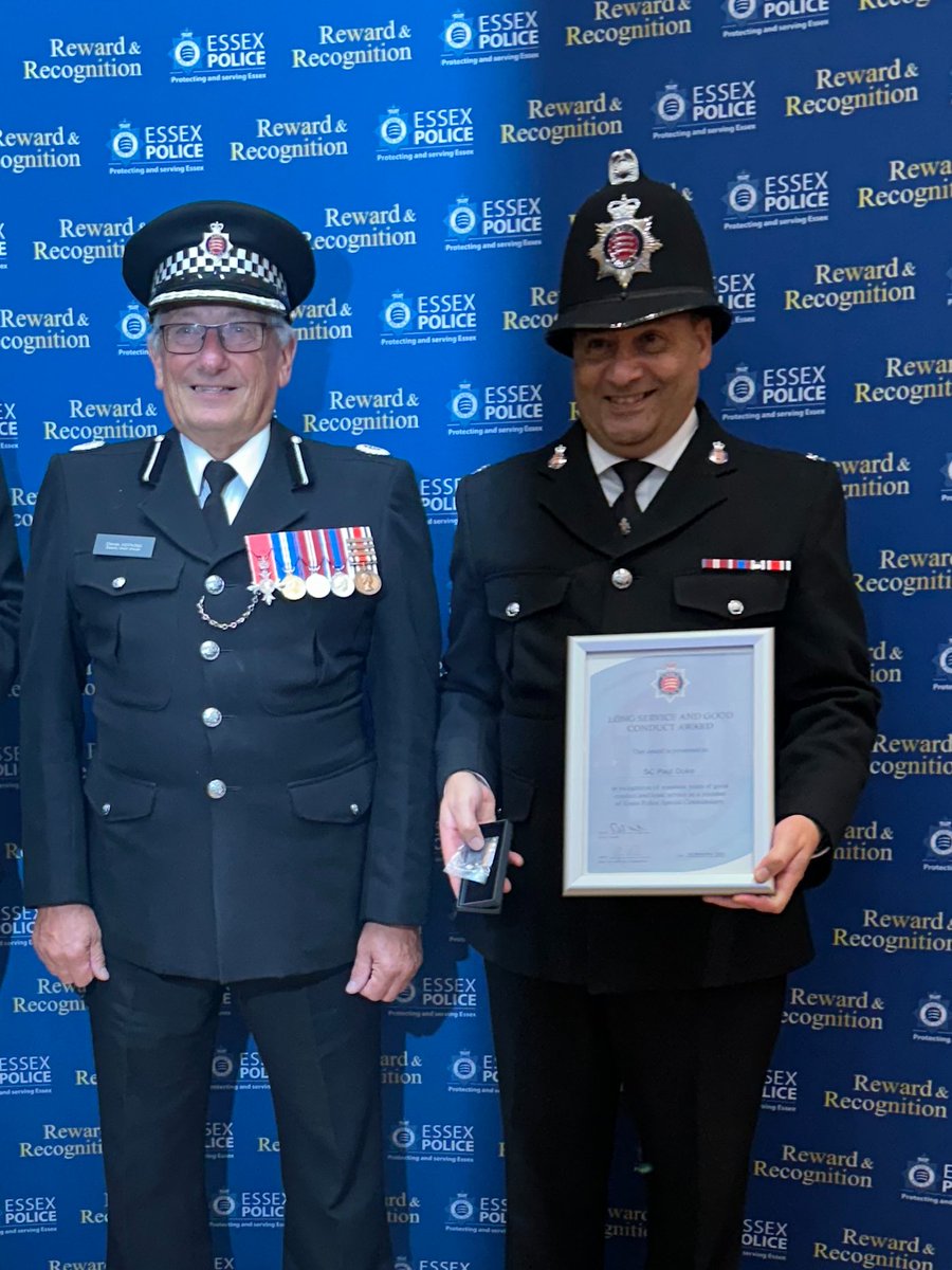 PAD63's tweet photo. Extremely proud to have received my 19 year long service &amp; good conduct bar last night from the Chief and HM Deputy Lieutenant Prof Mike Almond QVRM. Also, good to catch up with old regular collegues I have worked with throughout the years. Also big thanks to DCO Derek Hopkins. https://t.co/eJMw995ryk