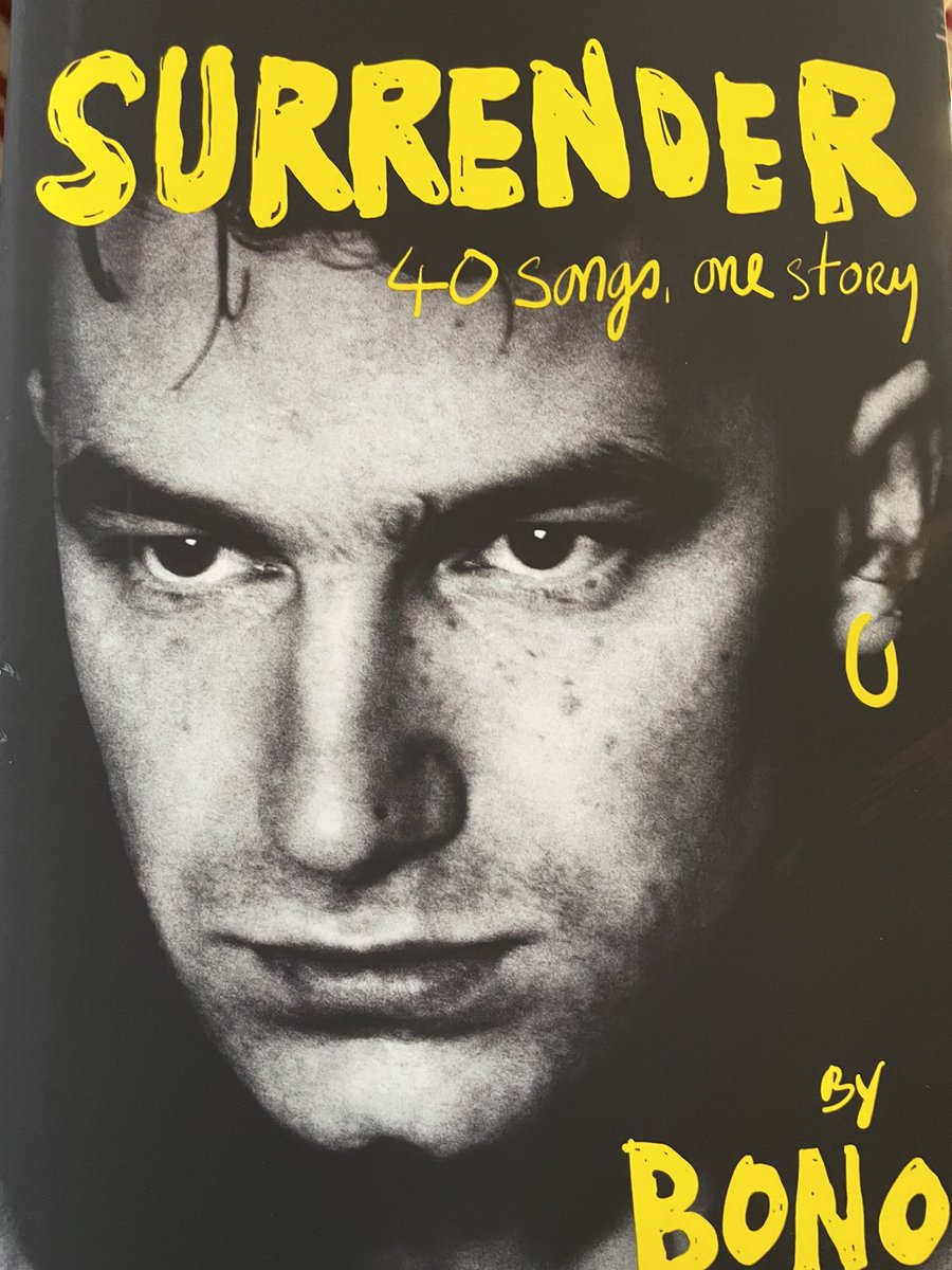 cc_paige's tweet photo. My book just arrived!!! 💥💛💫#SurrenderMemoir #Bono #HappyThankYOUmoreplease #SurrenderbyBono ⚡️🖤✨ https://t.co/N5OIvq8Qbn