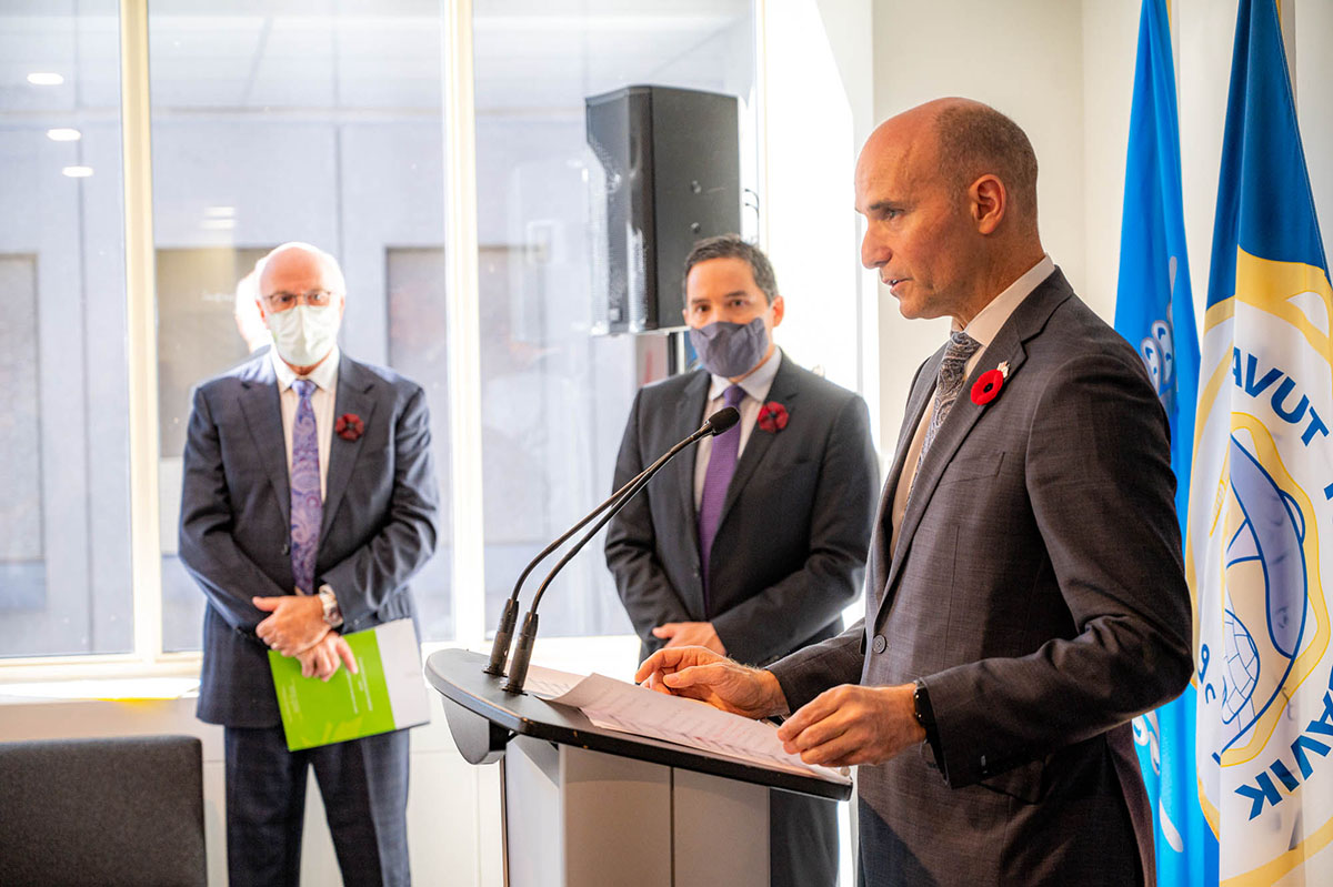 CIHR_IRSC's tweet photo. Today, Minister Jean-Yves Duclos announced an investment of $6.5M to establish an Inuit Research Network.

This network, led by @ITK_CanadaInuit, will support the health and well-being of Inuit in Canada.

Learn more: https://t.co/iQjrCMatly https://t.co/q45edMXpgx