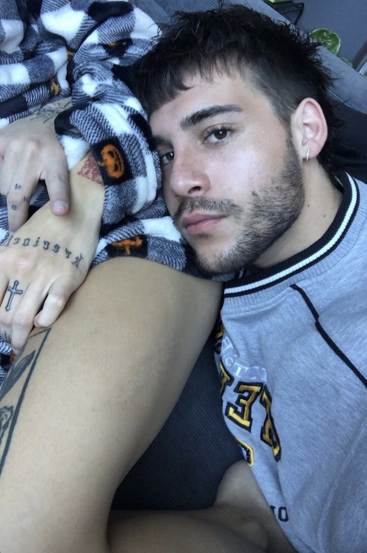 `

                           @ 𝗵𝟯𝗹𝗹𝘀𝘃𝗶𝗽
  
                     VOLVIOOOOO 🥺

͏ ⠀⠀