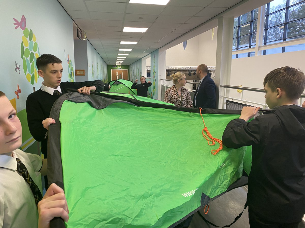 UGSDofE's tweet photo. Today our Environmental Leadership class started getting to grips with the tents they will be using on their expeditions. #knowyourkit https://t.co/AtGKedxHOK