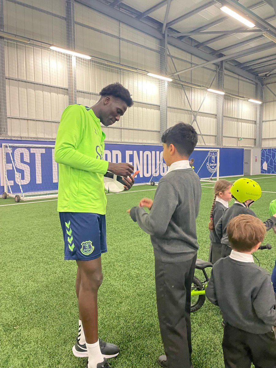 Holy Trinity Catholic Primary School Garston tweet media