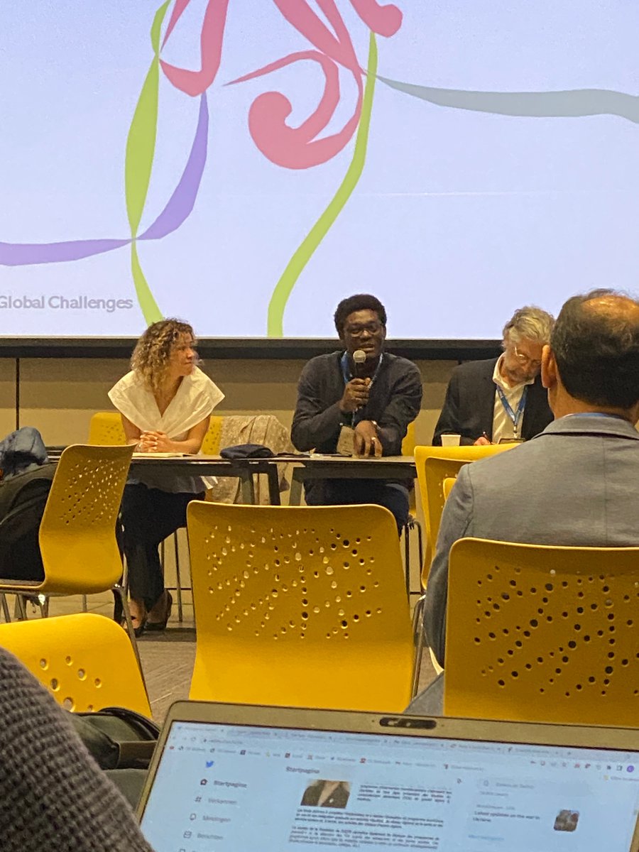 “When I see a paper from Malawi with 5 British authors—this looks like a crime scene to me!”  Well said! @seyeabimbola #HSR2022 Meet the Editors session #BMJ #globalhealth