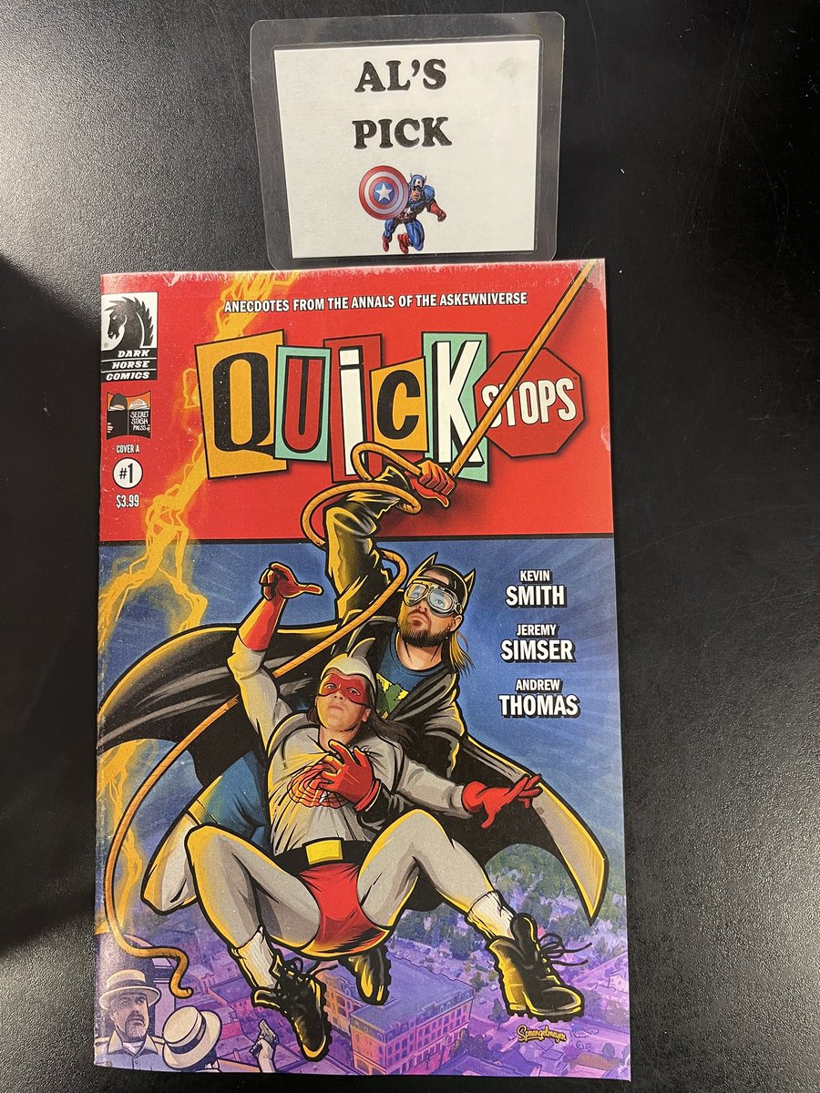 ComicsWorldPA's tweet photo. @ThatKevinSmith #JeremySimser @fatmanscomics @Captain_RibMan @SScushing @PenBerzerker @DarkHorseComics #NCBD https://t.co/Qc0605bXCs