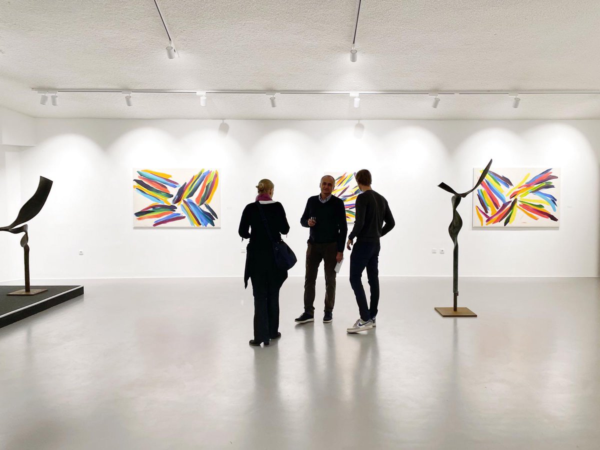 Amart_Galerie's tweet photo. Um mehr Farbe in den grauen November zu bringen, dürfen wir Sie herzlich in unsere Galerie AMART einladen. Wir freuen uns auf Ihren Besuch!
#Legestein
#Priller
@galerie_amart
#Legenstein #priller #GutGegenGrau #Amart #abstractart #art #fineart #colorful #painting https://t.co/P3MUWOjmN8