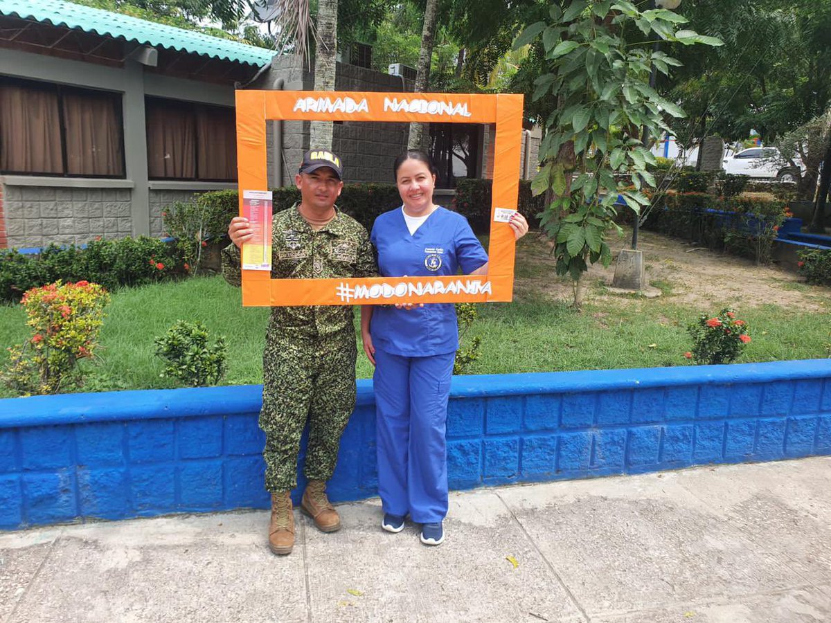 FNC_ArmadaCol's tweet photo. 📌 La Brigada de Infantería de Marina No.1 a través de la Oficina de Atención a la Familia No. 6, apoya la campaña de eliminación de violencia contra la mujer, realizando charlas a todo el personal de esta Unidad Militar. 

#ModoNaranja 🍊 https://t.co/xtMZz1ffMZ