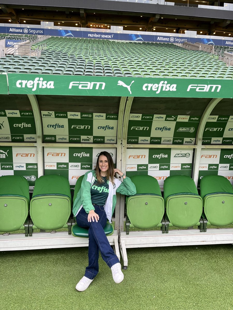 Tô a disposição do Abel