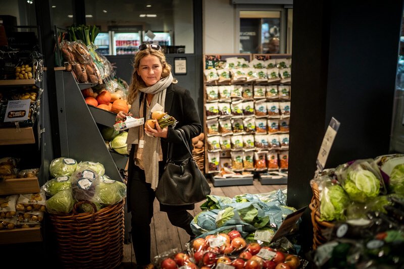 We're putting food on the agenda at #COP27 !
 
On 12 November the #NordicPavilion will become a #FoodSystems Pavilion to bring food and diets to the centre of climate action. 

Join us for a day of dialogue and cooperation: norden.org/en/news/cop27-…

📷Asger Ladefoged