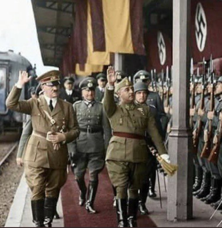 partigiano_el's tweet photo. @Kalikrates6 @BelloMigel @gmaemejota Te hacemos un gráfico en colorines? Sabemos que tienes una neurona más que un caballo para no ir cargándote por la calle. Y la de back up te ha vuelto a fallar , que apestas y te has vuelto a cagar encima. Retarder.🤣🤣🤣 https://t.co/Dx9ut1REt6