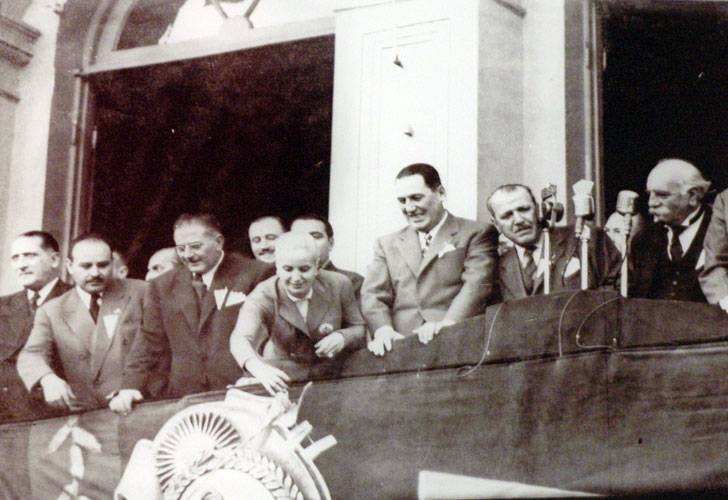 El Peronismo es más que un partido político.
Es un sentimiento y una manera de vivir, donde el otro importa.