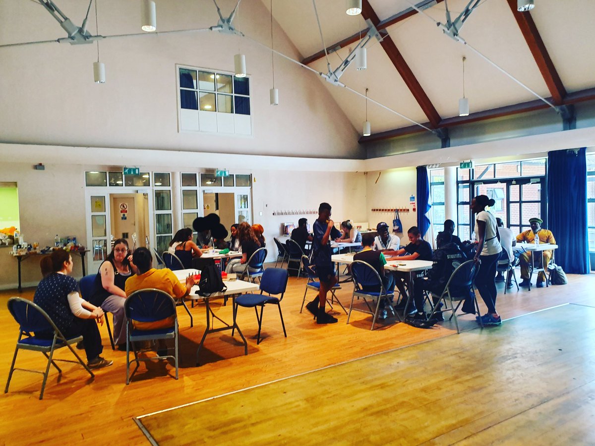 The Man Den tweet media