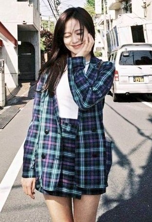 Ohh Stunning .. ♡♡♡

<a href="/KissesDelavin/">Kisses Delavin</a>

#KissesDelavin | KIRSTEN DANIELLE DELAVIN
#KissesDelavin | Kisses Delavin 
#Bershka #JISOO