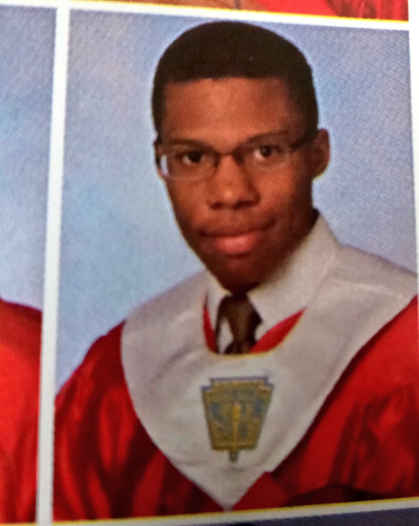 nostalgia_unbox's tweet photo. @AMPexclusive @RDCworld1 @SupremeDreams_1 @CleanUniform @23_is_leland @desmondjohns0n @ive_ben_jammin @DylanPatel4_ @playthatjohn Lets go!!! @desmondjohns0n is about to prove to everyone that he really earned the honor society sash! https://t.co/z97MYQqVRW