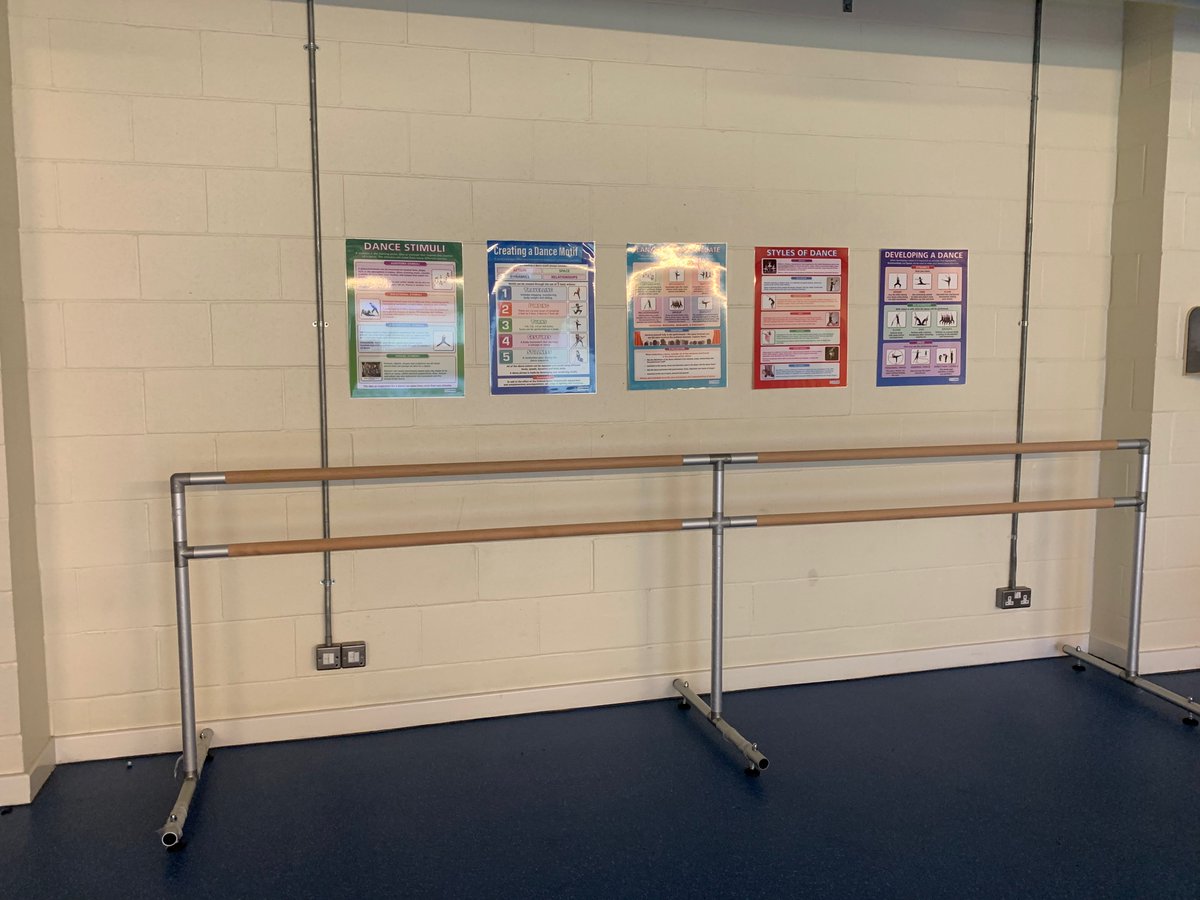 It’s World Ballet Day… so it’s time to show off our new Ballet Barre in the Fitness Suite. Looking forward to using it this half term with KS3 🩰 🎭 
#performingartsatcockshuthill #NothingButTheBest #worldballetday2022