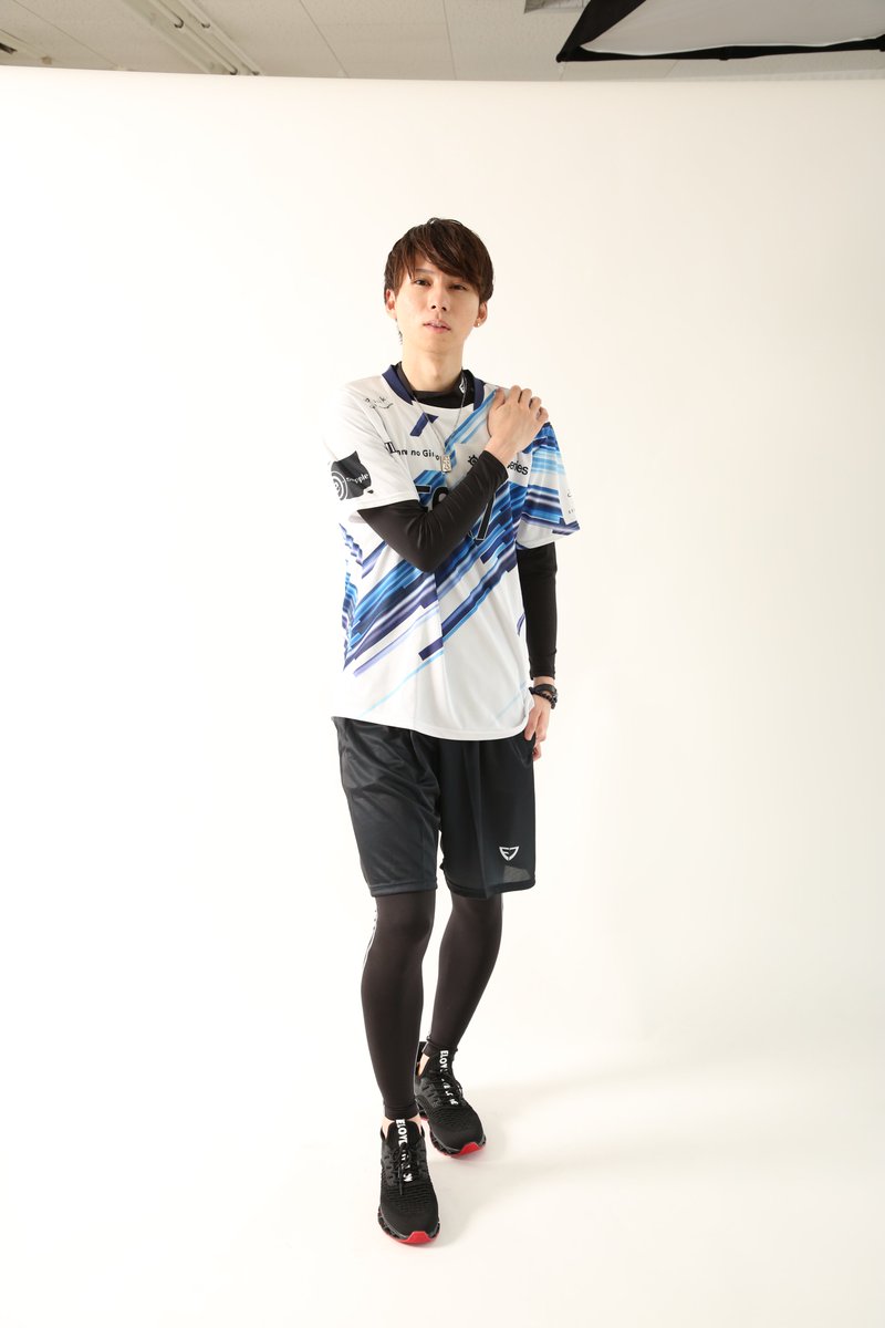 nissin_esports's tweet photo. 本日13:00(開場12:30)より遠賀町中央公民館にて、
「初!#遠賀町 に #eスポーツ がやってくる!!」
参加ゲスト #FOR7 オーナー玉井様、FOR7 #Ripo 様、#遠賀町長 古野様
トークショウ、ゲーム体験会など盛りだくさんです。参加費無料! https://t.co/nQvtk2Zo68