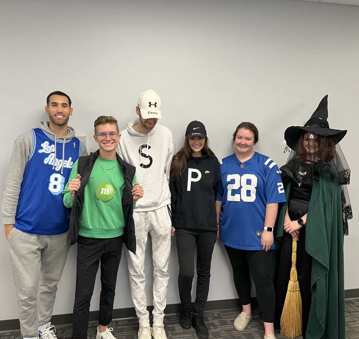 ExtellFinancial's tweet photo. Work doesn’t always have to be stressful! 

Extell celebrates Halloween slightly late with a day full of office activities! Massages by Gabe, Annual Chili Cookoff, &amp; our Costume Contest!! 🎃👻💀 

#LoveWhereYouWork #ExtellFinancial #LBFfast50 https://t.co/Fjt26nGKPY