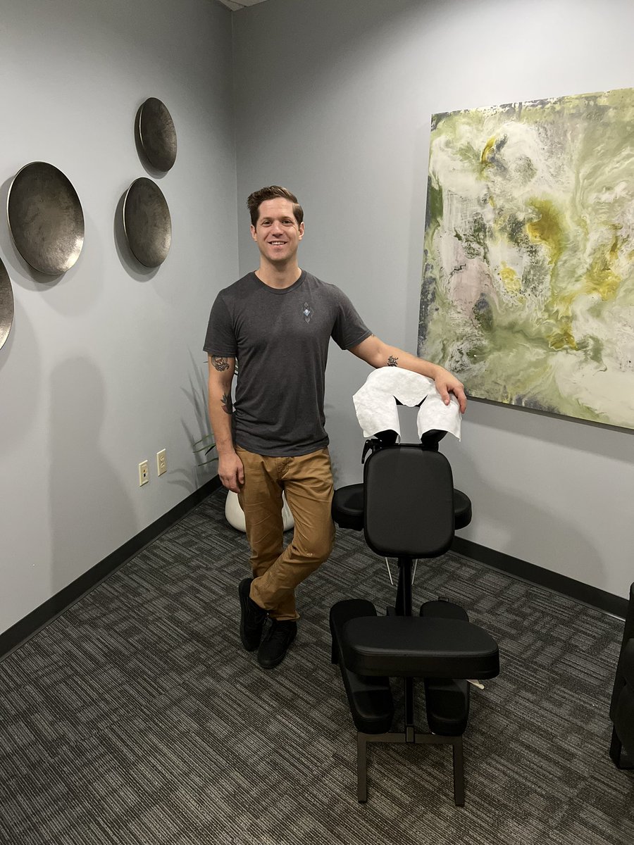 ExtellFinancial's tweet photo. Work doesn’t always have to be stressful! 

Extell celebrates Halloween slightly late with a day full of office activities! Massages by Gabe, Annual Chili Cookoff, &amp; our Costume Contest!! 🎃👻💀 

#LoveWhereYouWork #ExtellFinancial #LBFfast50 https://t.co/Fjt26nGKPY