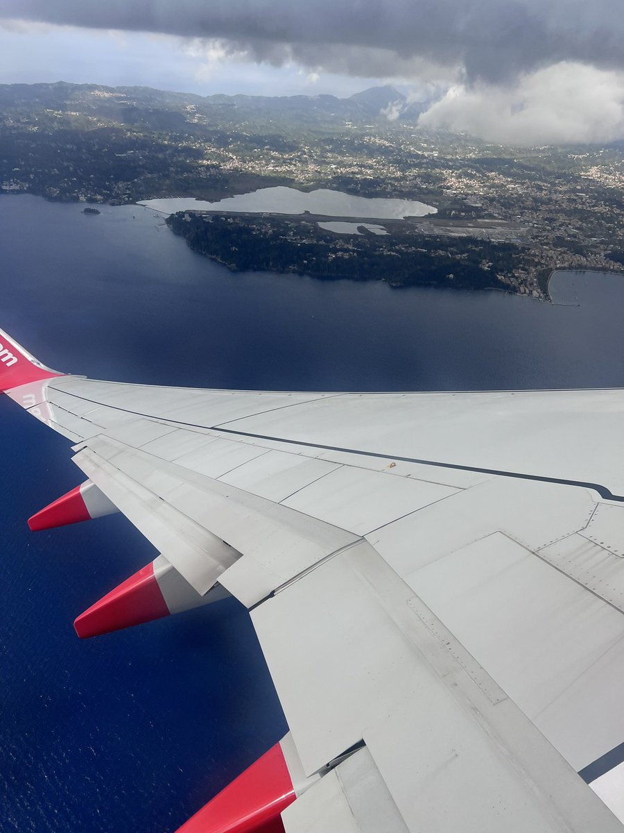 millie_fairley's tweet photo. @jet2tweets https://t.co/ov3VdUSSTc
