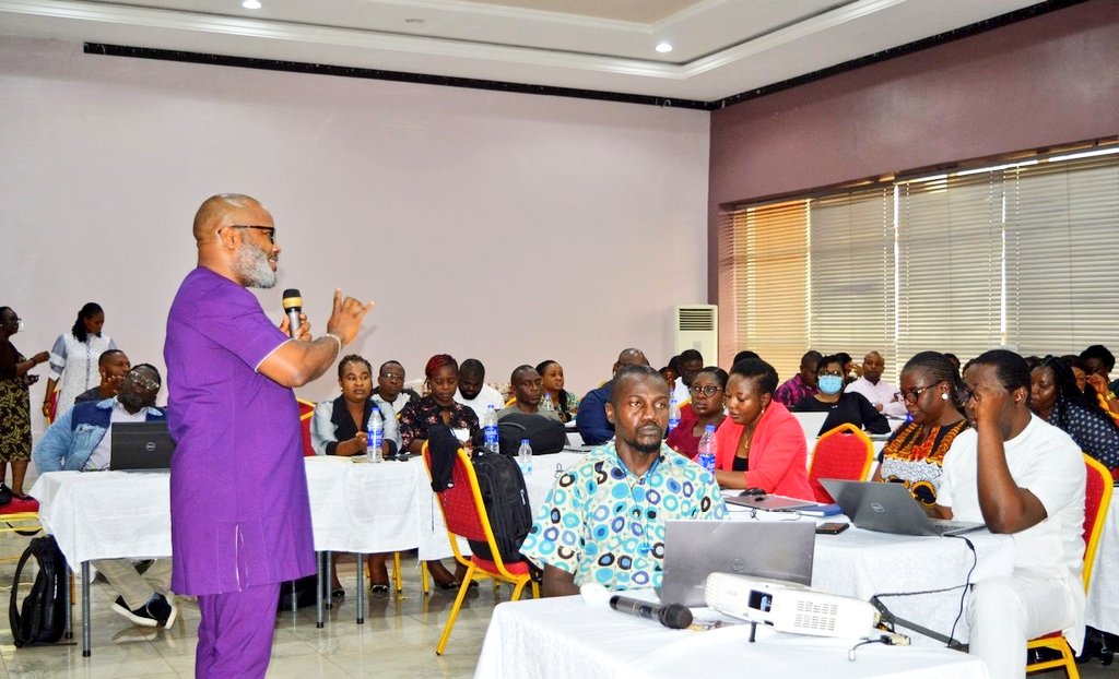 CCFNigeria's tweet photo. 1. Following @CCFNigeria excellent execution of the #4GATES project from October 2017 - September 2022, @PEPFAR through @CDCgov & @USCDCNIGERIA has awarded @CCFNigeria another 5-year #HIV treatment grant: the Accelerated Control of HIV Epidemic & Sustainability Solution (ACCESS) https://t.co/LBB979EIUe