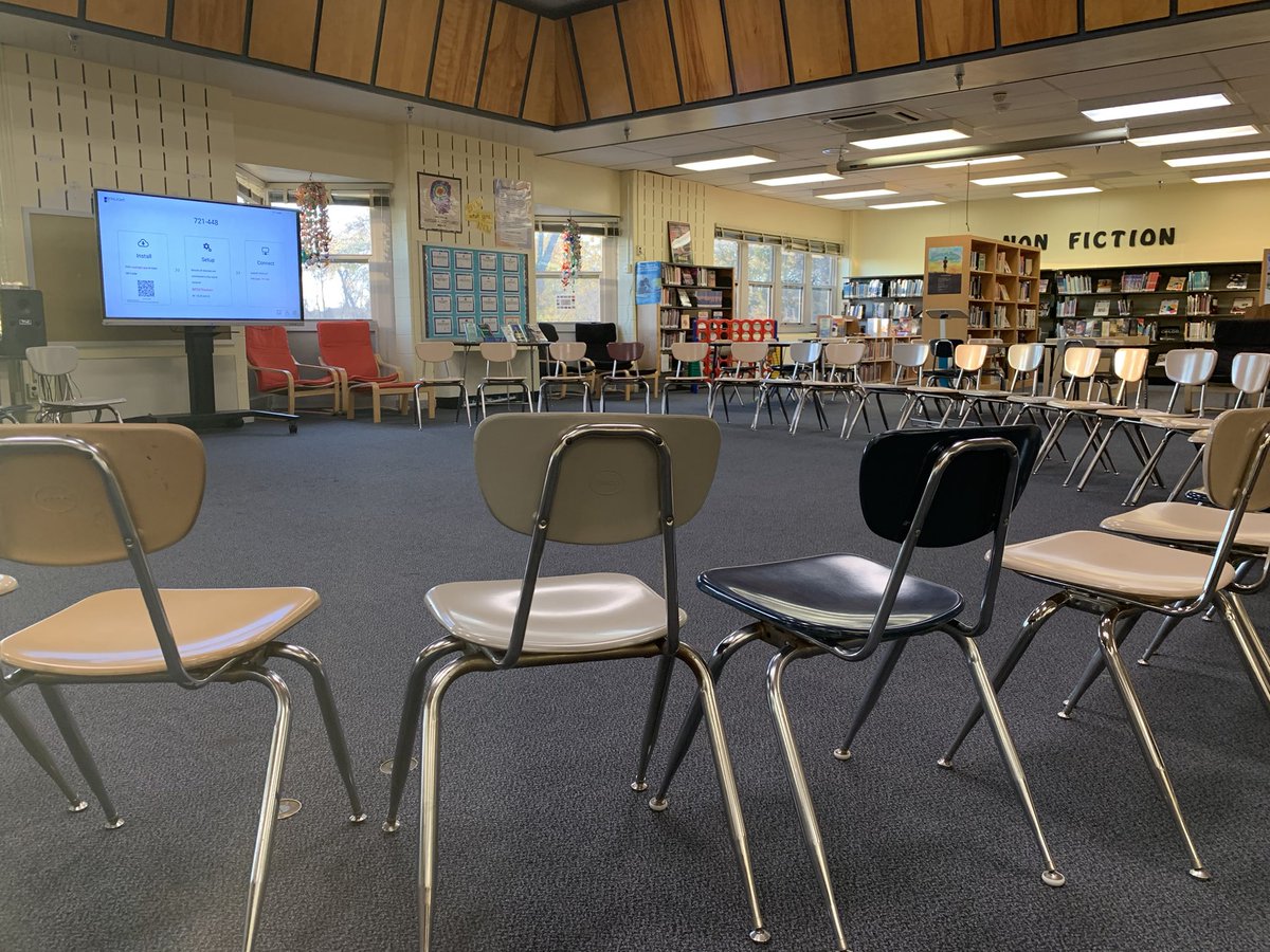 DavidKim_WLES's tweet photo. Thank you @21CenturyFrost for organizing the Study Circles for today and tomorrow!! Day 1 built excitement for the amazing things in store for tomorrow!! #ExperienceExcellence #BelieveTheProcess #NotJustTrendy #StillSoPowerful https://t.co/2hEBkdGwI4