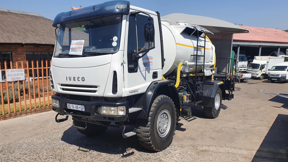 CarmazingSA's tweet photo. 2014 IVECO 140E24 4X4 Honeysucker

R885000 excl VAT
R1 017 750 incl VAT

Manual
259 000Kms
2014 IVECO 140E24 4x4 EQUIPED WITH 8000L HONEYSUCKER TANK, HYDRAULIC HONEYSUCKER PUMP AND SLUDGE PUMP
Immaculate condition

Contact The Car Dude on:
0834908382
sales@carmazing.co.za https://t.co/hxptDXoTDu