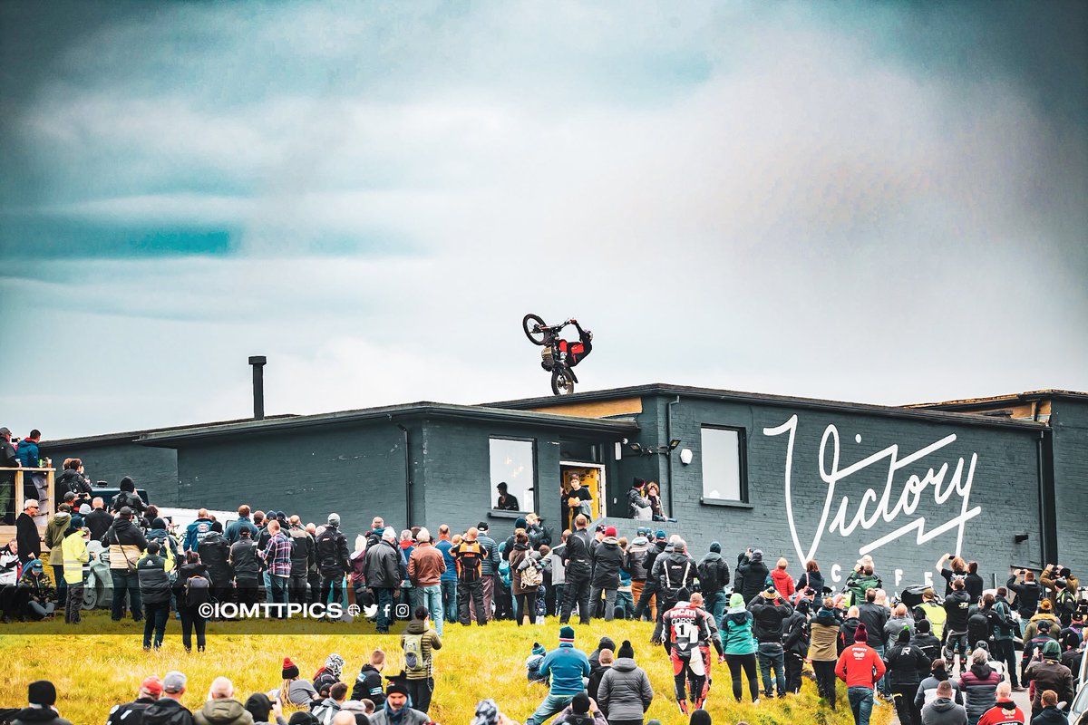 Steve Colley on top of the Victory Cafe during TT2022 #WheelieWednesday <a href="/stevecolleycouk/">Steve Colley</a> <a href="/victorycafeiom/">Victory Cafe IOM</a>