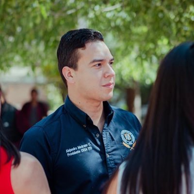 Alex_MedranoC's tweet photo. #NuevaFotoDePerfil https://t.co/ArjXGiCgwl