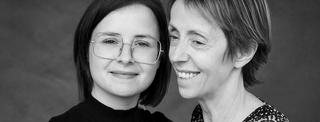 Weer een aangrijpend verhaal over #jongdementie.  Je vindt aflevering 4 in de app van VRT MAX. 
Deze postcast kwam tot stand i.s.m. Alzheimer Liga Vlaanderen, Expertisecentrum dementie en Cera. 
mentie. 
Meer info: alzheimerliga.be
alzheimerliga.be/nl/helpen