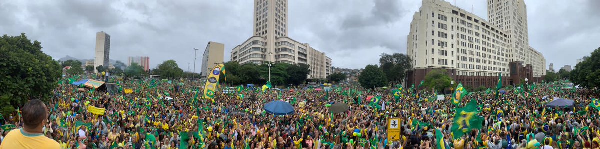 blknoiz06bull's tweet photo. Com tempo bom ou chuva!NÃO RECONHECEMOS o ex-presidiário como presidente do Brasil! Essa eleição foi a MAIS SUJA que eu já vi na minha vida!Inserções nas rádios com mentiras sobre o Gov Bolsonaro, TSE atuando como CABO ELEITORAL e CENSURANDO as verdades sobre o LULADRÃO #ForaLula https://t.co/TxuzC9ijYG