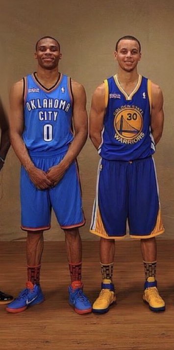 BolWrld's tweet photo. The 2 greatest Point Guards of our generation https://t.co/I5w37GhTTL