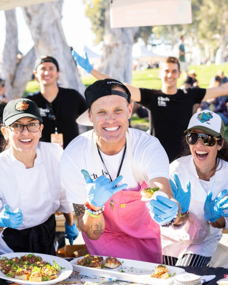 sdfoodwine's tweet photo. Put the AWE in AWESOME with us 😆 #SDBayFest kicks-off next Tuesday with an incredible lineup of dinners, followed by a weekend full of festivities including The Grand Decant, the award-winning Grand Tasting, and Grand Fiesta. 

Secure your ticket at https://t.co/dly5z5cNiD https://t.co/JLJt9wLXZJ
