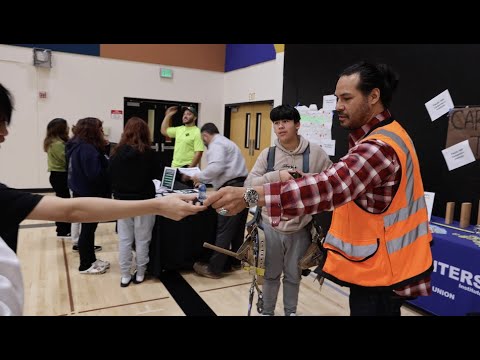 Beaverton Schools (@beavertonsd) on Twitter photo Today, students at Southridge High School had the opportunity to learn about careers in the trades from those doing the work right now. Many of those professionals who participated are part of the district's 2022 Bond projects.
youtu.be/f9NSsMmw1gc
<a href="/southridgehigh/">Southridge High</a> Today, students at Southridge High School had the opportunity to learn about careers in the trades from those doing the work right now. Many of those professionals who participated are part of the district's 2022 Bond projects.
youtu.be/f9NSsMmw1gc
<a href="/southridgehigh/">Southridge High</a>