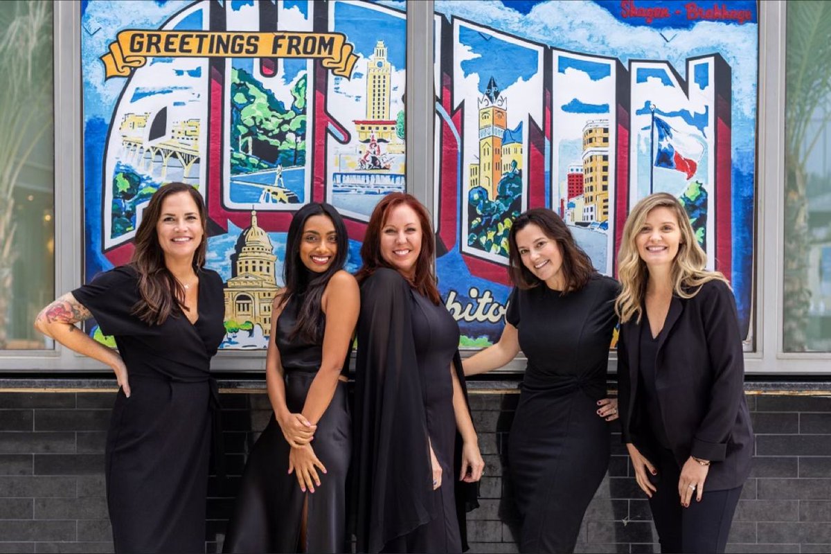 commercetools's tweet photo. WOW! What an inspiring morning at our #PartnerSummitUS! Between longtime reunions and new connections, the energy is contagious. TY @DirkWeckerleict, @KellyGoetsch &amp; many others for your valuable insights on what's to come. We're proud to work with such a strong network! #ctPS22 https://t.co/KDXmivtbij