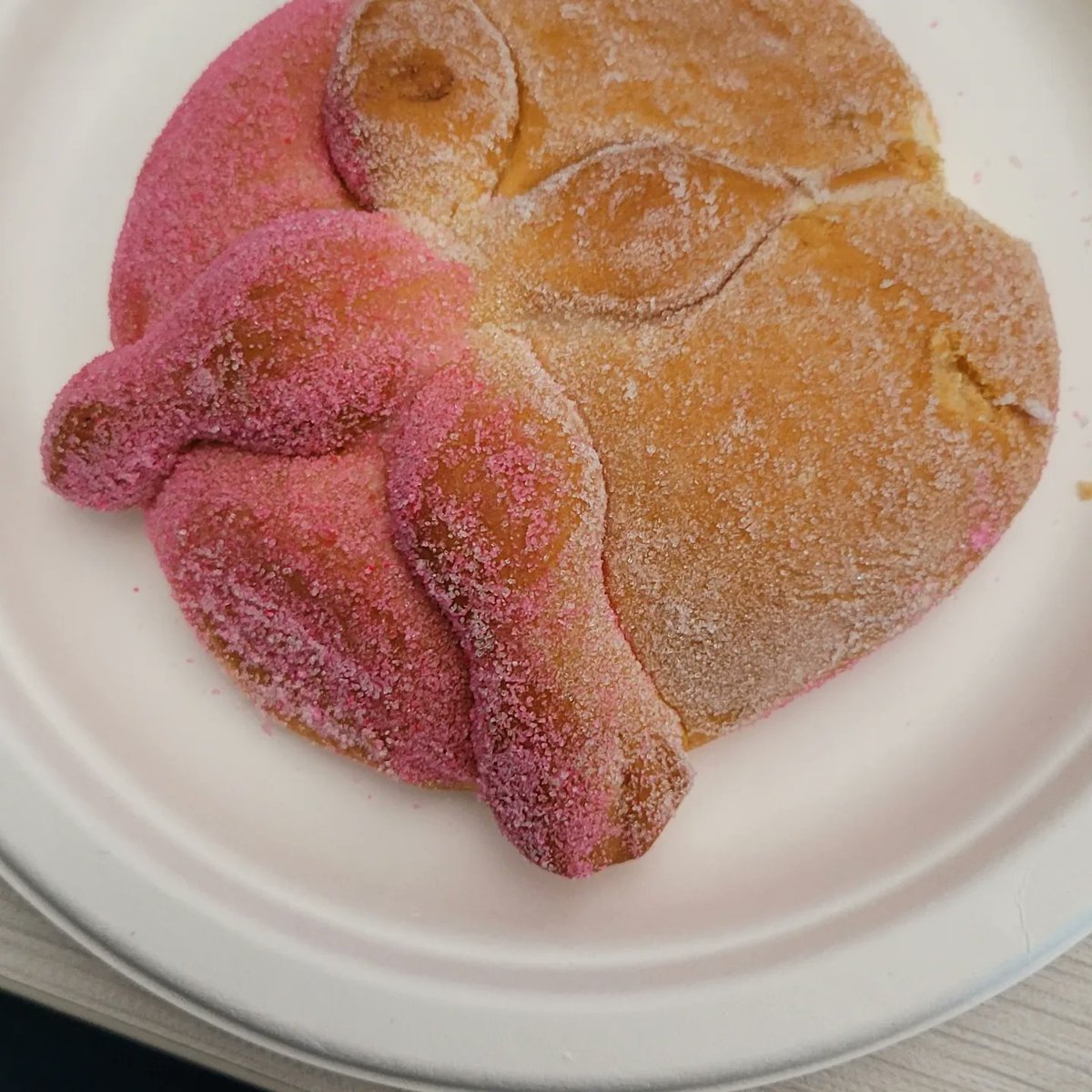 Philip Baylon tweet media