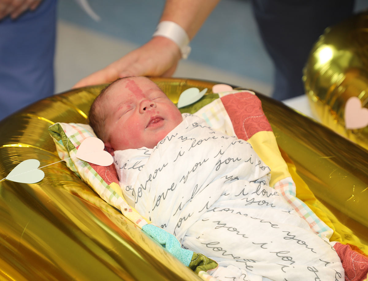 UNCHealthRexHS's tweet photo. We celebrated a VERY special birthday on our 1st anniversary Tuesday! Meet baby Frankie πΆ. He's the 500th baby born at UNC Health Rex Holly Springs Hospital! π
#rex #rexrocks #rexbaby #itsaboy https://t.co/5uqosn0CPm