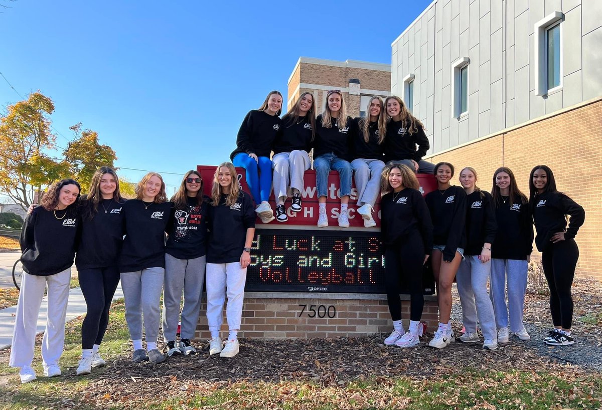 Tosa East Volleyball tweet media