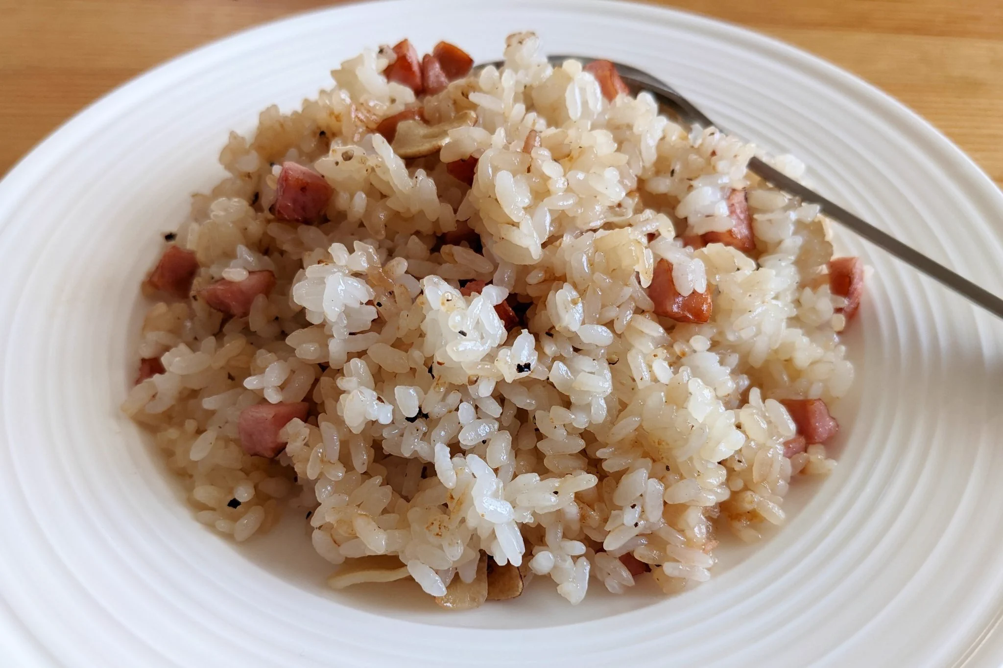 パパっと作れて簡単うまい！「中華風ガーリックライス」。