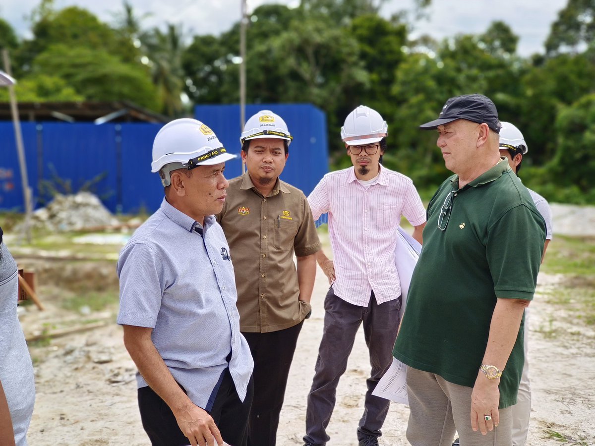 01/11/2022

Lawatan Datuk Pengarah JKR Melaka ke Tapak Projek Pembinaan Dewan Serbaguna Dan Sekolah Rendah Agama (JAIM)  Mukim Melaka Pindah Daerah Alor Gajah Melaka bagi melihat tahap kemajuan kerja 

#MelakaRESPONSIVE
#JasaKepadaRakyat