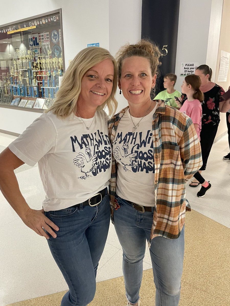 TISDNIS's tweet photo. Great turnout for our Wild Goose Chase event put on by our awesome Math teachers! 

Over 100 of our families are spending their Wednesday evening solving Math problems before the Astros game. https://t.co/TQbayxesZ6