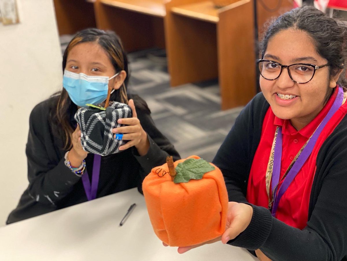 YWLAArnoldGirls's tweet photo. #YWLA scholars enjoy making pumpkins from toilet paper rolls and fabric in the library maker space. #ywpn #ywlalibrary #ywlamakerspace #gpisd #gpisdlibraries #ywlasisterhood @grandprairieisd @ywprep @gpisdlibraries https://t.co/EDDu1EhOJO