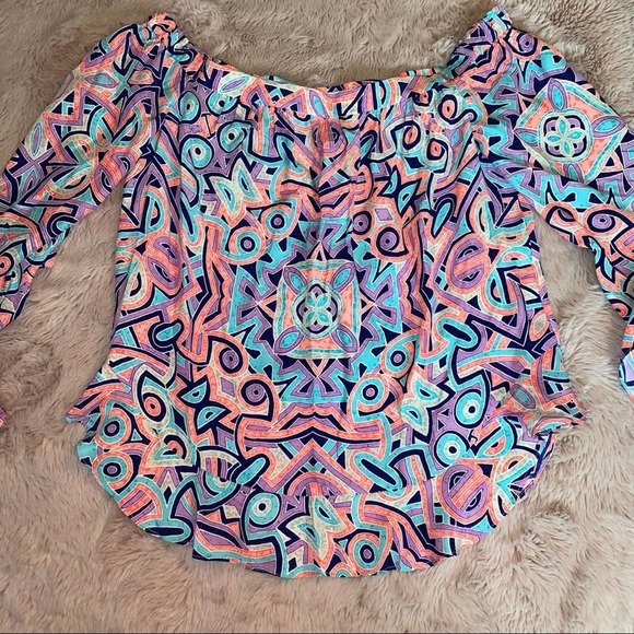 cmlande's tweet photo. So good I had to share! Check out all the items I'm loving on @Poshmarkapp #poshmark #fashion #style #shopmycloset #asics #alicetrixie #target: https://t.co/VBRR8ZNfsQ https://t.co/YSr3ygwNXv